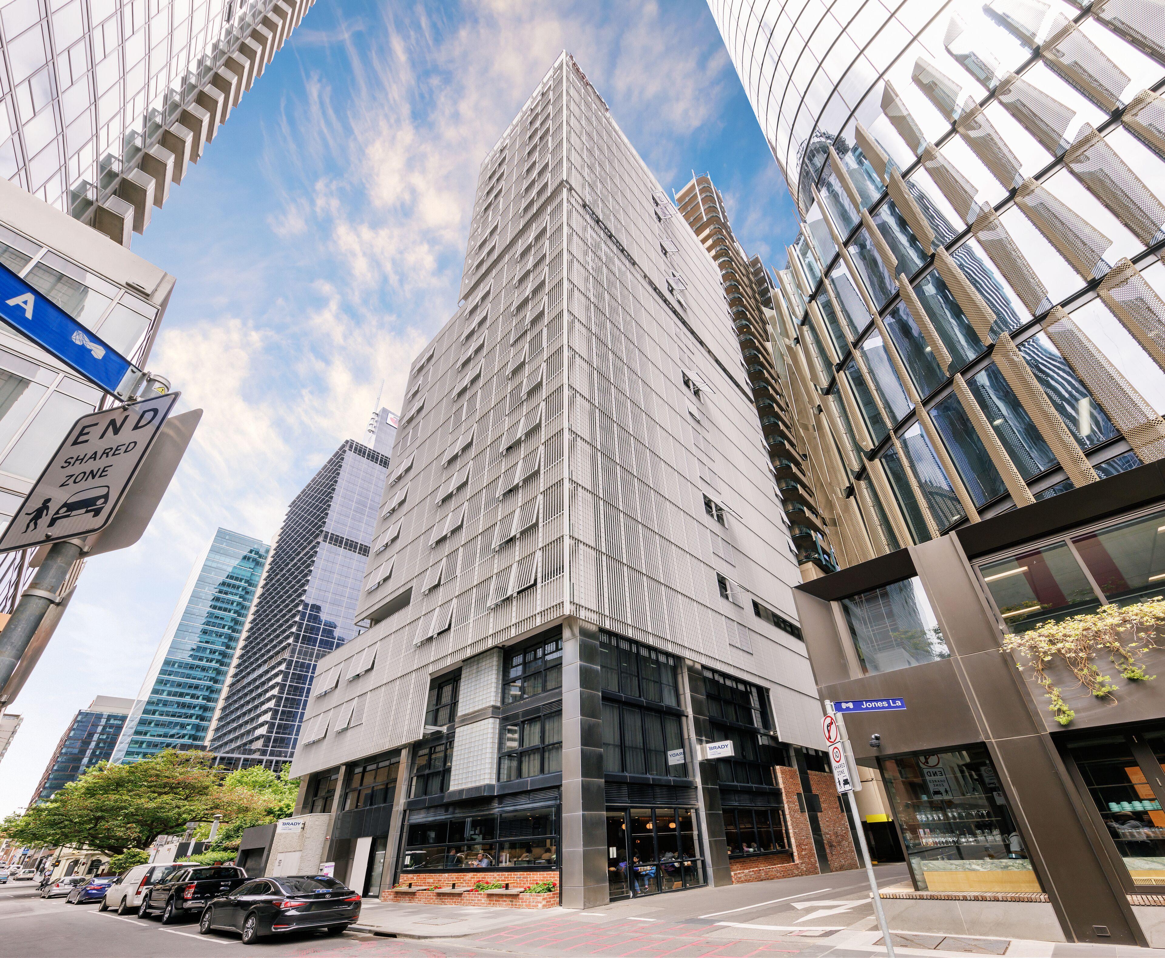 琼斯巷布拉迪酒店, 墨尔本****